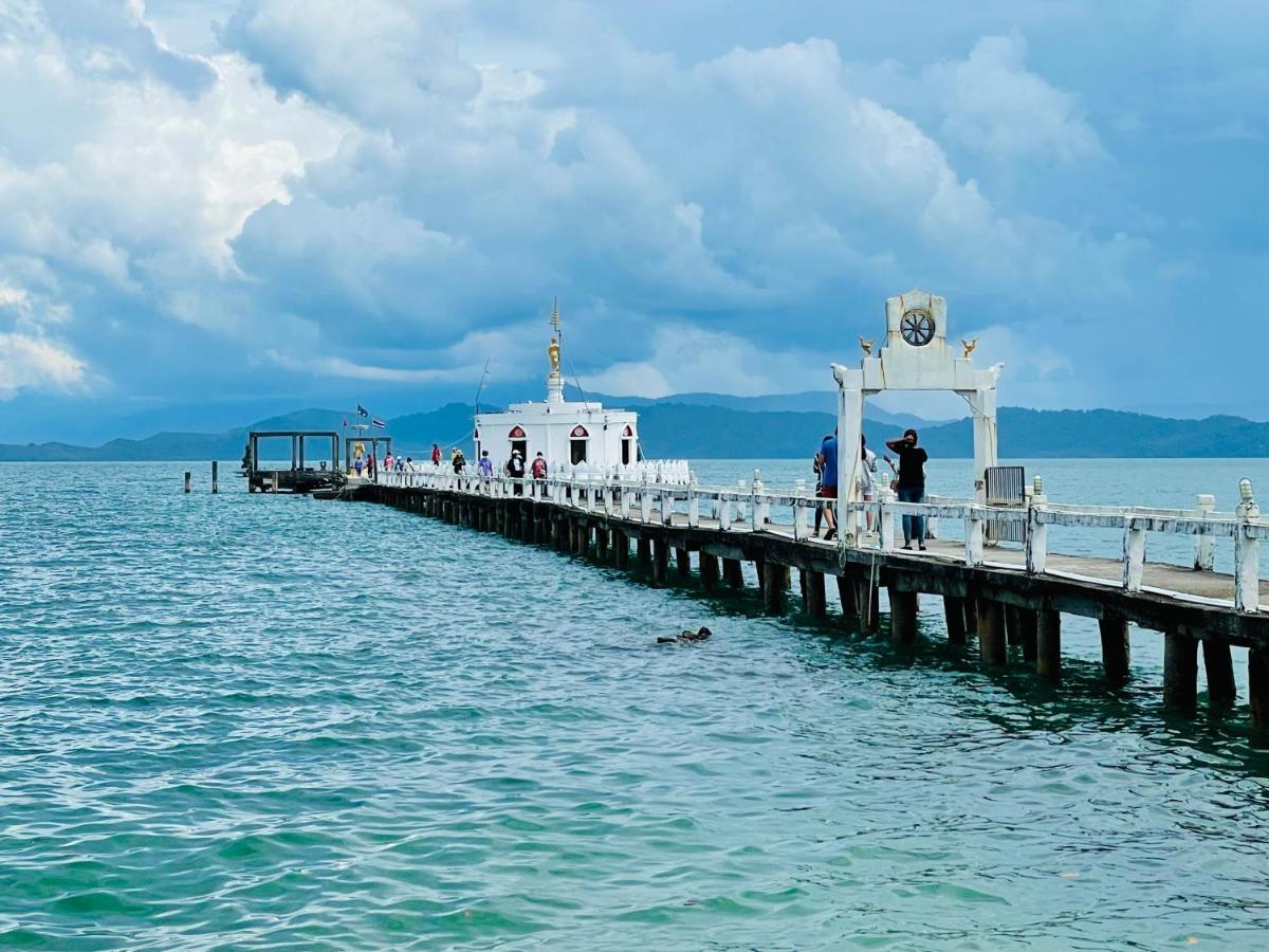Marina Resort Koh Phayam Ranong Exterior foto
